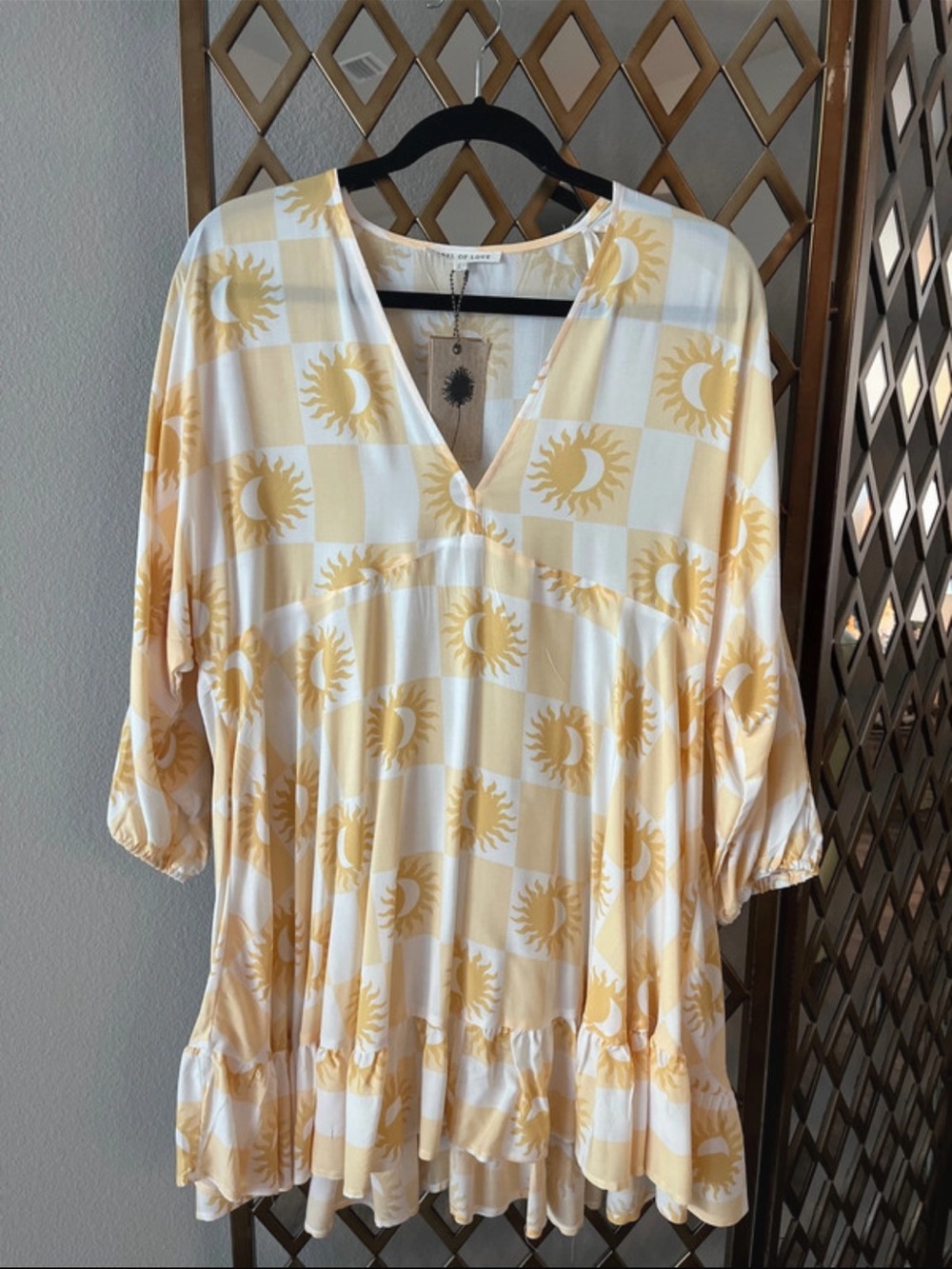 New Label of Love Yellow Sun Print Women’s Swim Coverup